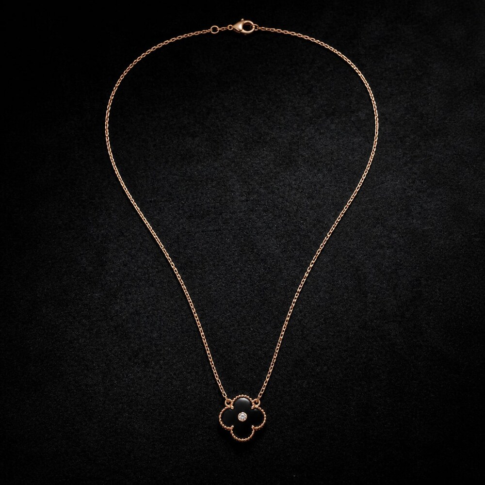 Van Cleef & Arpels Elegant Signature Necklace Style 5 | New with Box - Picture 5 of 9